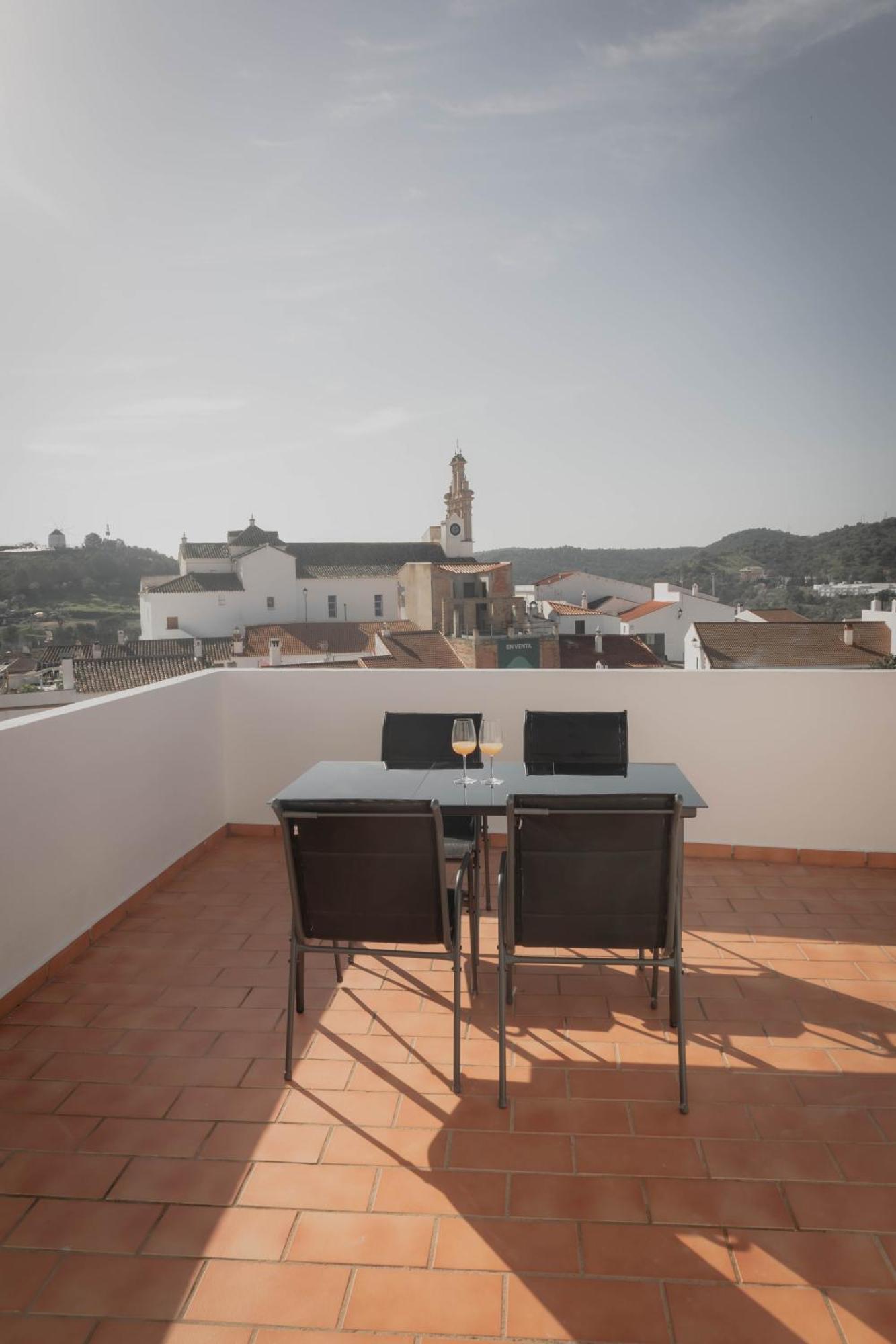 Residencial Neade Suites Sanlúcar de Guadiana エクステリア 写真